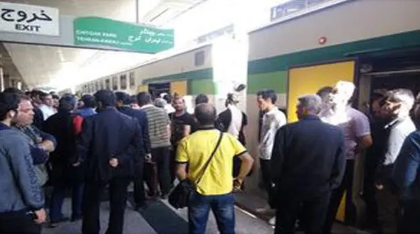 علت اختلال حرکت امروز در خط مترو کرج به تهران + عکس