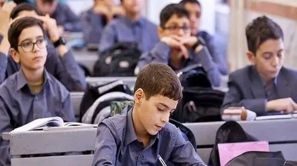 تحصیل در ترکیه؛ مدرسه ایرانی یا ترکی؟