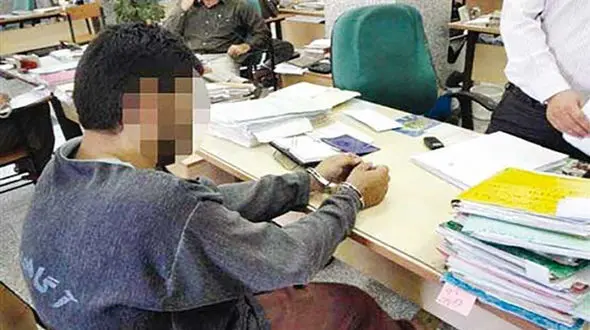 نیمه شب دوستم از ارتباط با زنم گفت از خود بی خود شدم و او را با تبر کشتم+عکس