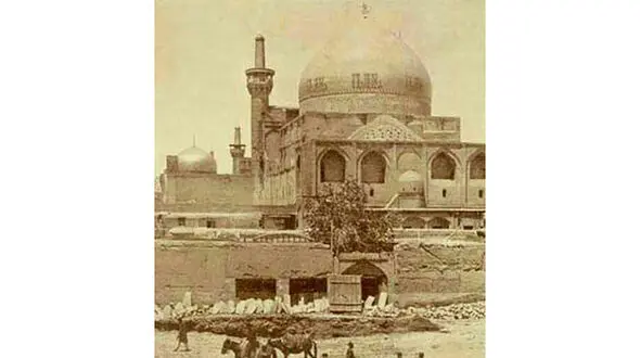 
عکسی دیده نشده از حرم امام رضا در دوران قاجار
