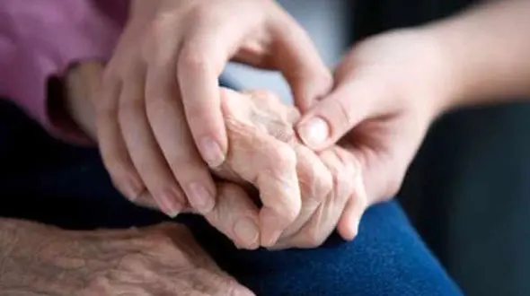 فقط 10 درصد از مبتلایان به پارکینسون زیر 40 سال سن دارند/ویتامین ب مصرف کنید