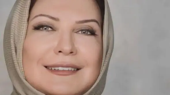 فیگور جالب و قشنگ لعیا زنگنه و مهشید جوادی در پشت صحنه فیلم مشترک+عکس