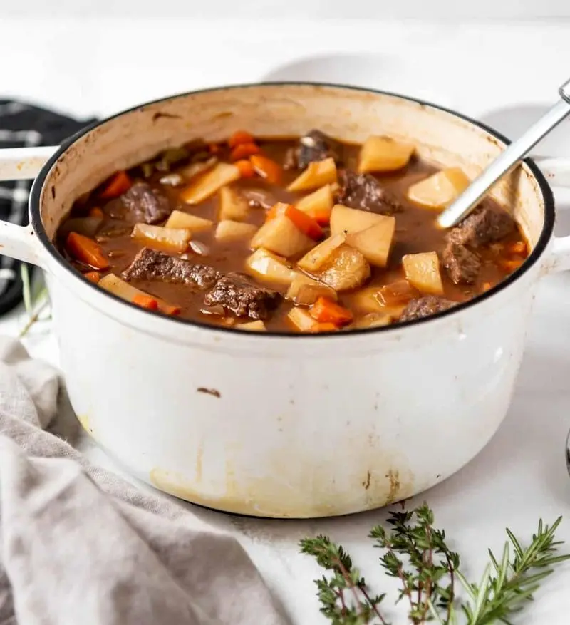 تاس کباب کلاسیک با عطر و طعمی بی نظیر برای سفره سحر + روش تهیه