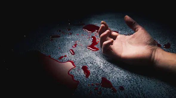 زن بی رحم سینه شوهرش را شکافت + عکس