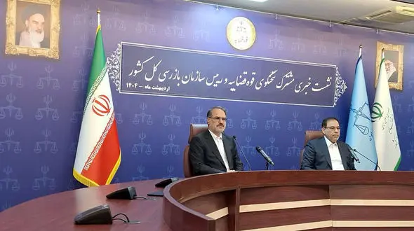 علت انفجار در بندر شهید رجایی / آخرین وضعیت پرونده کوروش کمپانی ، چای دبش، کاظم صدیقی ، مرخصی بابک زنجانی و تتلو