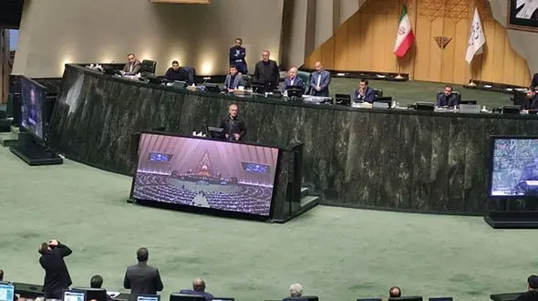 پزشکیان: دنبال پست و مقام برای اطرافیانمان نباشیم / تمام تلاشم این است پاسخگوی نیازهای مردم باشم