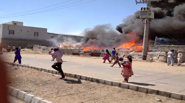 وقوع 2 آتش سوزی بزرگ در چابهار