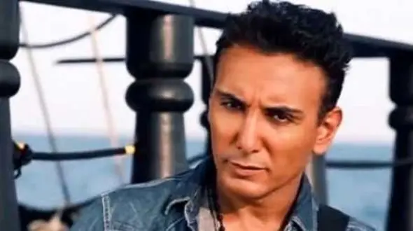 دانلود آهنگ باشکوه شادمهر عقیلی/ به نام میخورم قسم به جونت