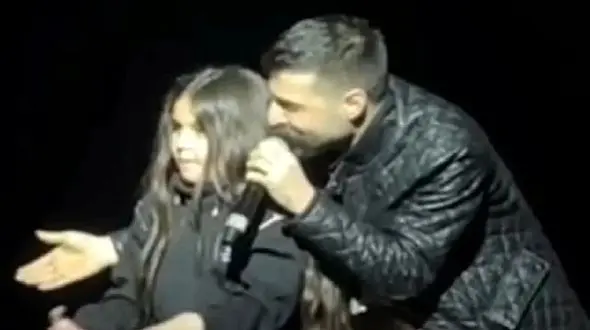 فیلم آواز باشکوه حمید هیراد  و رقص خواهرزاده اش ! / آهنگ یار را بشنوید و رقص دخترک را !