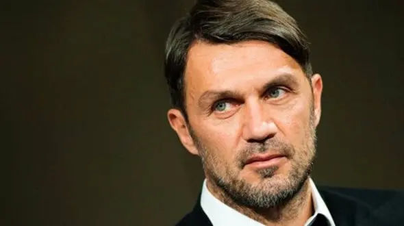 لحظه دیدار هواداران آث میلان با پائولو مالدینی+ فیلم