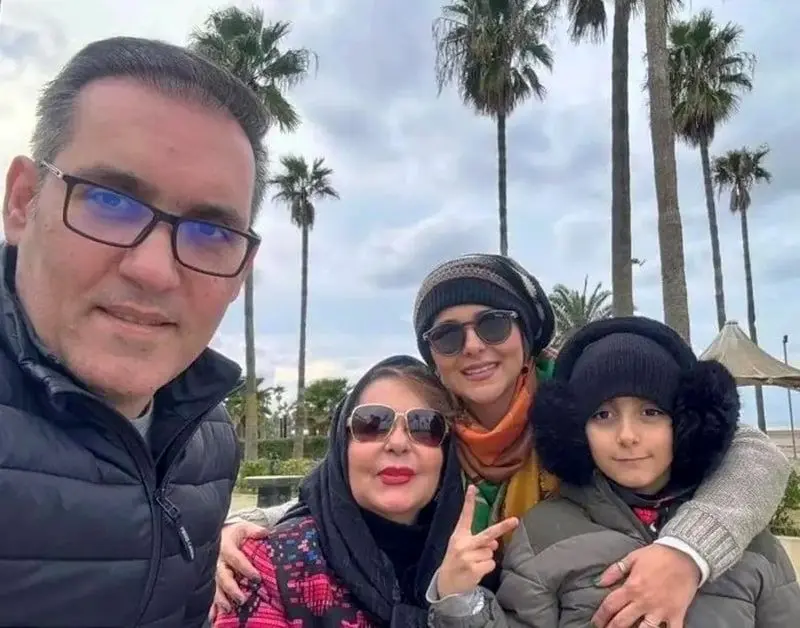 پوراندخت مهیمن