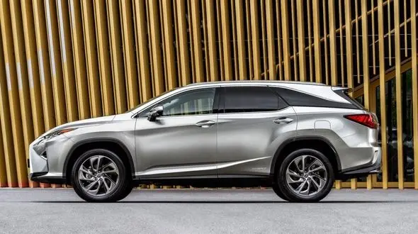 تجربه ناب رانندگی با لکسوس RX L جدید