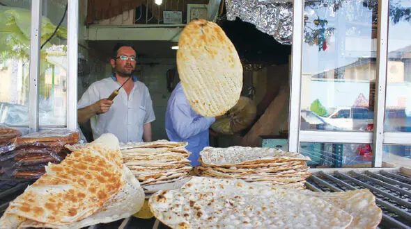 قیمت نان بعد از ماه رمضان مشخص می شود