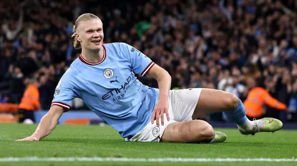 ارلینگ هالند عاشق یک غذای ایرانی است! + فیلم