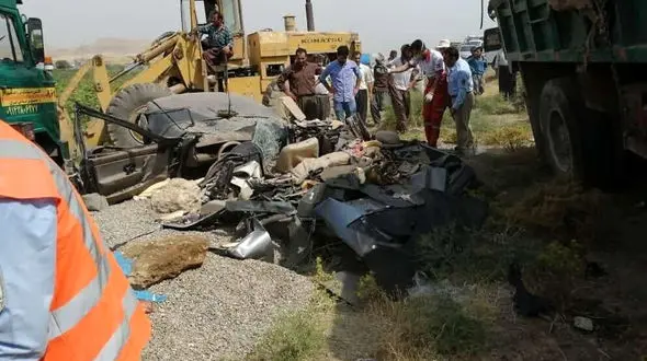 سمند پرس شد و 4 سرنشینش کشته شدند + عکس وحشتناک در جاده بودکان