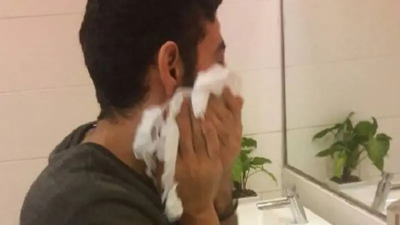 چند‌هفته‌ای مرد سوری در ترانزیت فرودگاه مالزی
