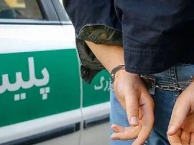 دستگیری سارق حرفه‌ای محتویات 15 خودرو در شهرری