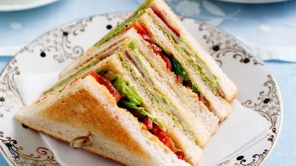 اسنک مرغ با ارزش غذایی بالا/غذای سه سوته