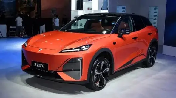 دیپال S07؛ شاسی‌ بلند برقی مدرن برای آینده‌ ای شگفت‌ انگیز / عکس