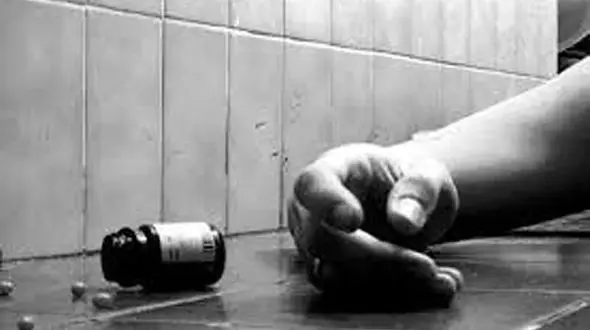 ماجرای خودکشی رسول کریمی در زندان ایلام چه بود؟ 