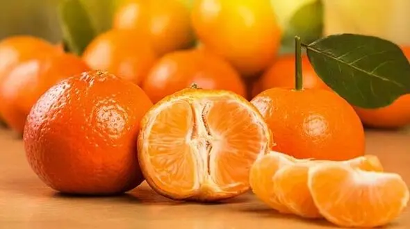 ضربه فنی سرماخوردگی با میوه ای پاییزی