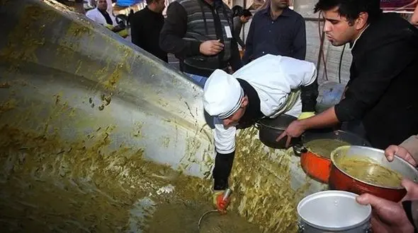 پخت آش 84 تنی در شیراز