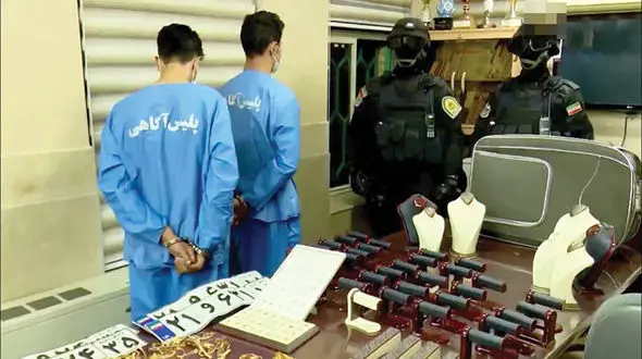جزئیات 3 قتل در پرونده دزدان طلافروشی! / تبهکاران بانک هم زده بودند + عکس
