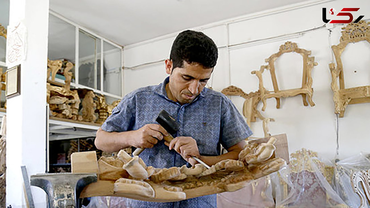 بسیاری از کارگاه های مبل و منبت نیمه تعطیل و برخی از آنها تعطیل شده اند /تاثیر نرخ ارز بر صنایع دستی 