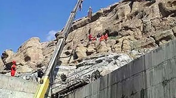 سقوط کارگر جوان در میبد