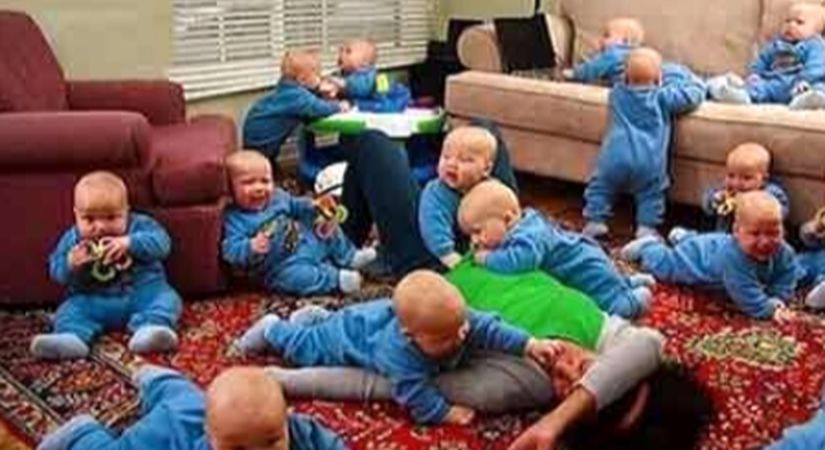 خلاقیت خنده دار مادر زبر و زرنگ برای حمل 8 قلوهایش با کالسکه سفارشی در خیابان حماسه ساز شد+عکس/ هنر نزد مادران است و بس!