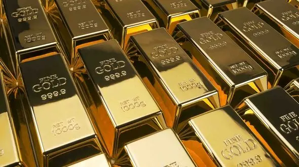 طلای جهانی در مرز ۱۳۰۰ دلار ایستاد