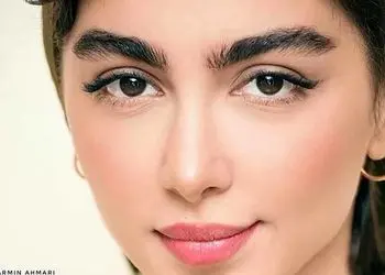 عکس / زیبایی استایل  سونیا حسینی، نیکای پایتخت در برابر عکاسان  / سبک بوهو با گوشواره های سرخپوستی