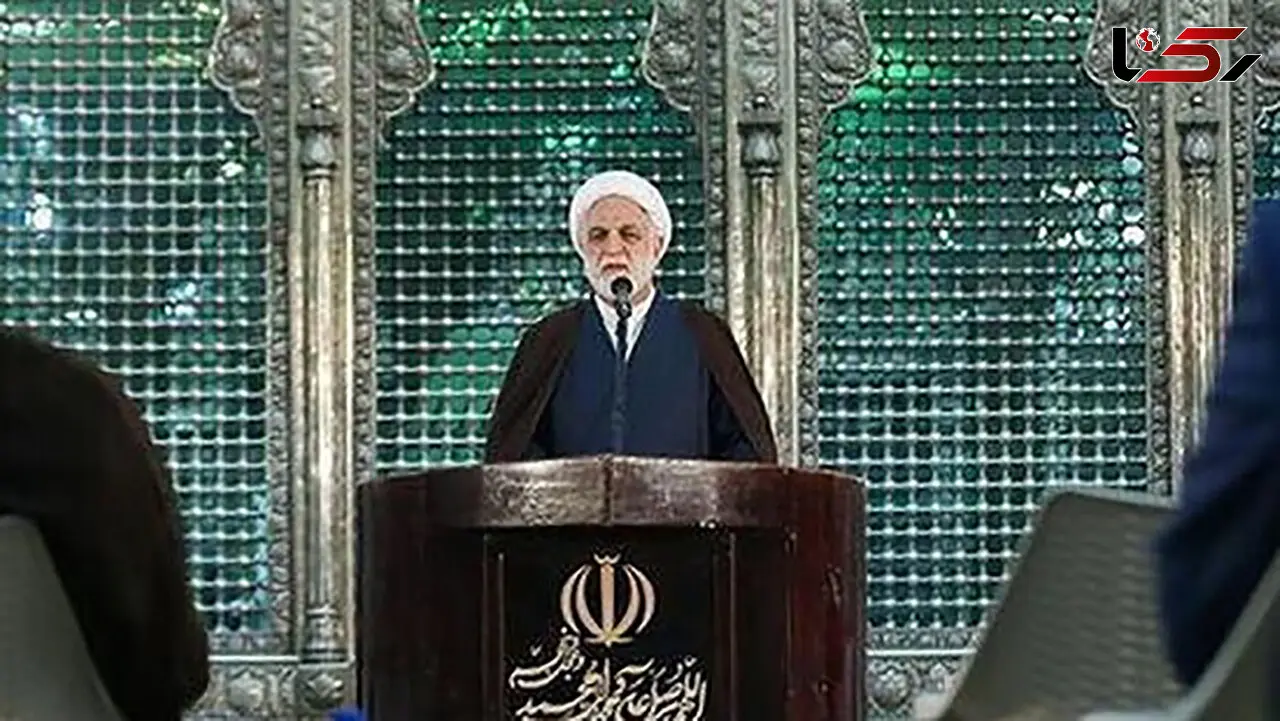 دیدار مردمی محسنی اژه‌ای با تعدادی از مراجعان به دستگاه قضایی / رسیدگی به مسائل و مشکلات و آسیب‌شناسی روندها و رویه‌های موجود در واحدهای قضایی