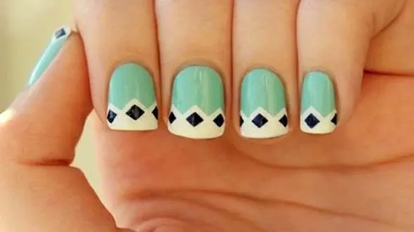 مدل های جدید فرنچ ناخن، ساده ولی متفاوت 