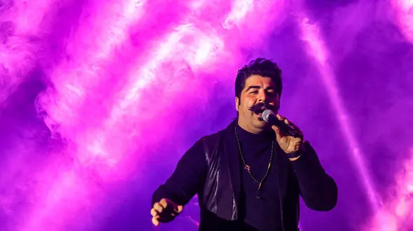 برگزاری کنسرت موسیقی بهنام بانی در چالوس+عکس
