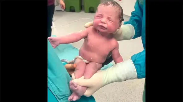 زیباترین صحنه در روزهای تلخ ترکیه را ببینید + فیلم