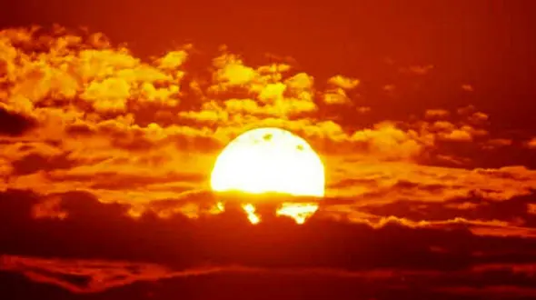 وضعیت جوی کشور تا پایان هفته آرام است/ گرما به اوج می رسد