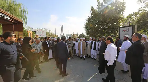 بازدید مهمانان کنفرانس بین‌المللی وحدت اسلامی از این مناطق تهران