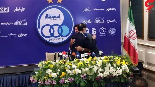 مراسم معارفه سرمربی جدید استقلال و هزار نکته/ هنوز اندرخم یک کوچه‌ایم