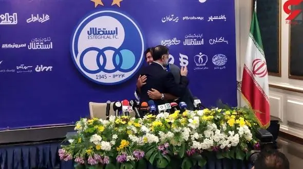 مراسم معارفه سرمربی جدید استقلال و هزار نکته/ هنوز اندرخم یک کوچه‌ایم