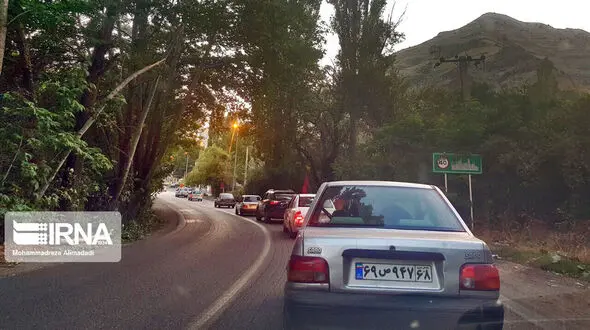 ترافیک سنگین در جاده های هراز، کندوان و فیروزکوه  / جمعه جاده ها یکطرفه می شود