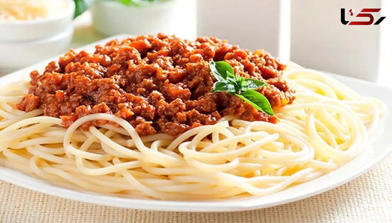 اسپاگتی با خوراک گوشت و طرز تهیه 