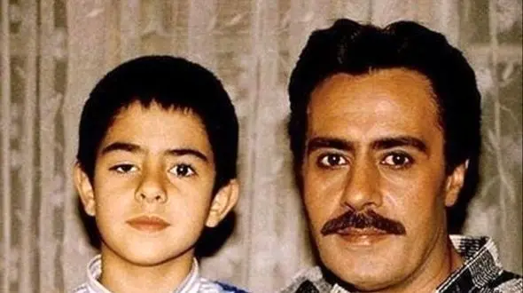 فیلم / پسر خسرو شکیبایی: چون زیبا نبودم از دست مردم فرار کردم /  افتادگی پلکم مجبورم کرد مهاجرت کنم ! الان خوش تیپ ترم