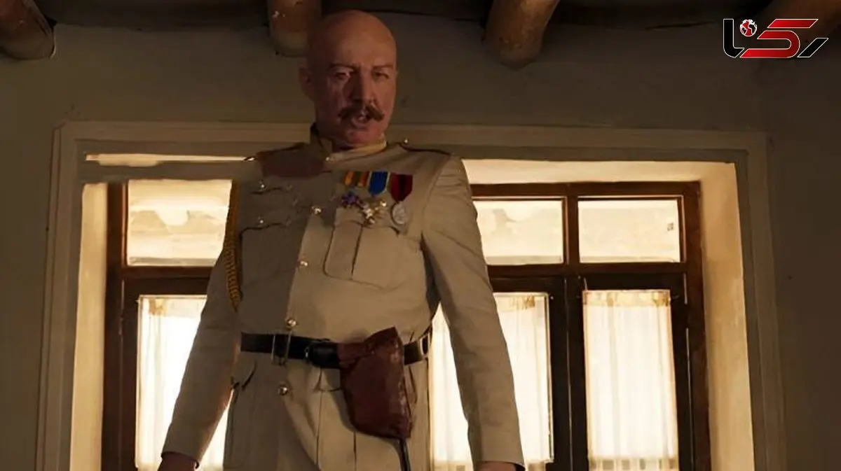 تصویر جالبی از سرهنگ مک نیل و قوام شیرازی، کلانتر ملک فارس سریال آتش و باد