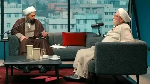 از اعتراض خاتمی تا واکنش مجمع مدرسین؛ جنجال مناظره‌ اردستانی با سلیمانی