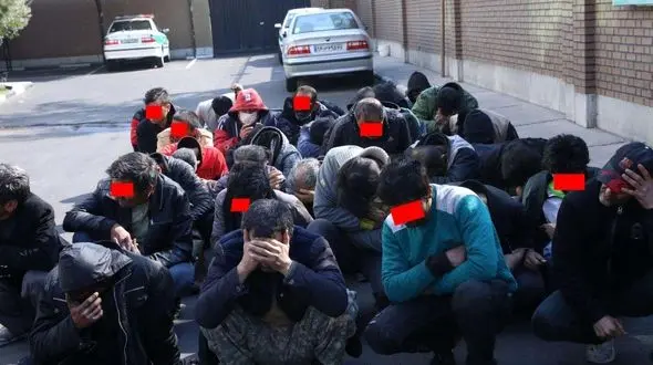 گفتگوی اختصاصی با مردانی که اطراف دانشگاه شریف  را آلوده کرده بودند+عکس و فیلم