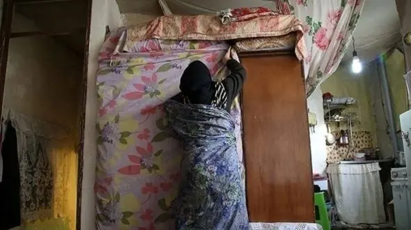 نبود حریم خصوصی در خانه های فقیر / کاهش محبت و افزایش آسیب های جنسی و روانی