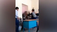 بغض معلم  بروجردی توسط دانش آموزان شکست / او شاگردانش را بخشید تا سابقه دار نشوند + فیلم و  عکس