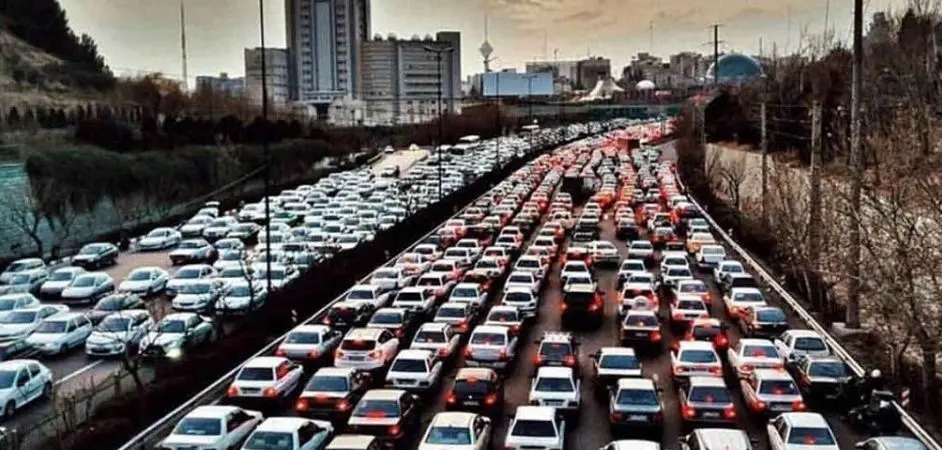 تبدیل شدن تهران به پارکینگ! / نمره مدیریت ترافیک صفر 