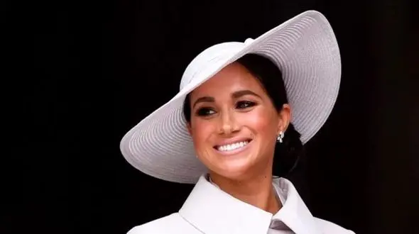 خودشیفته ترین زن جهان کیست؟ + علت حیرت آور